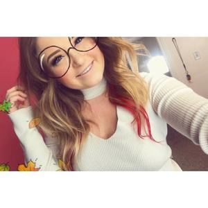 Meet your Posher, Sydney